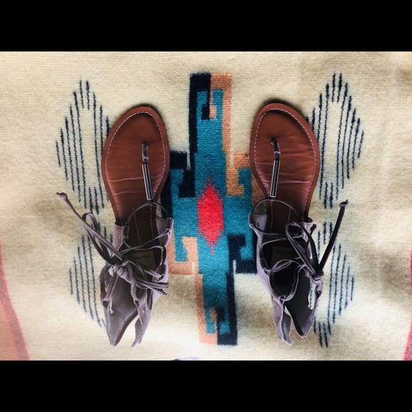 Dolce Vita Taupe silver trim gladiator sandals - Picture 1 of 3